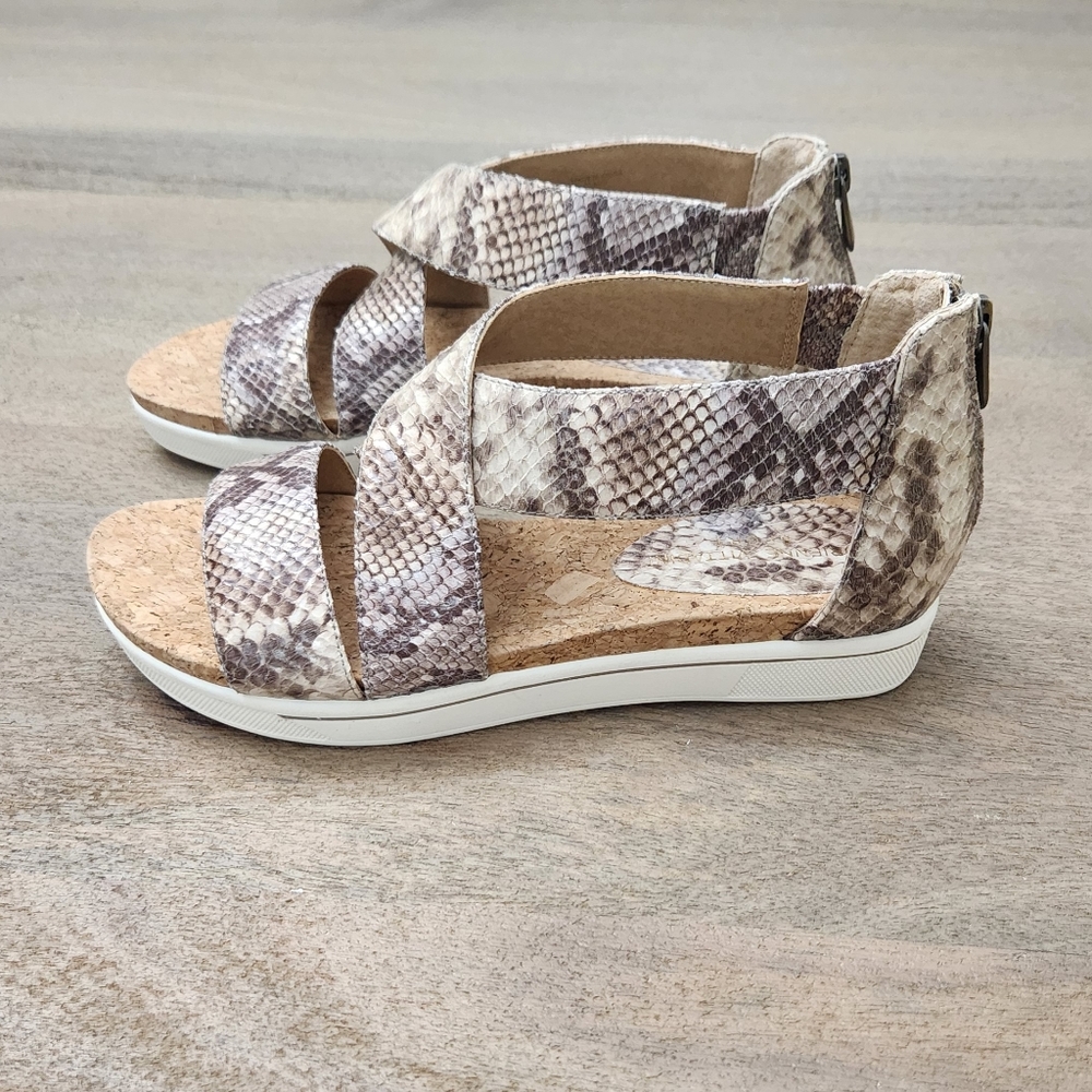 Adrienne Vittadini Sport Sandals